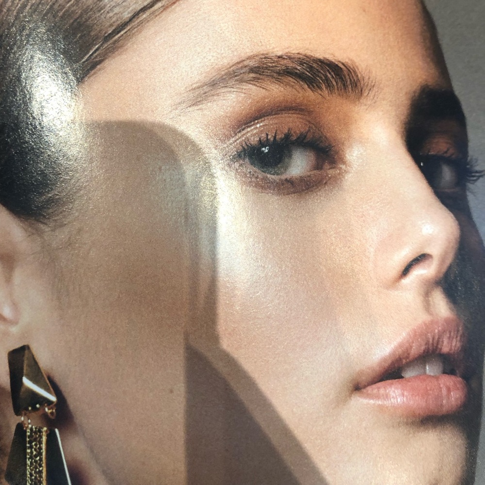 Meet your Posher, Nada